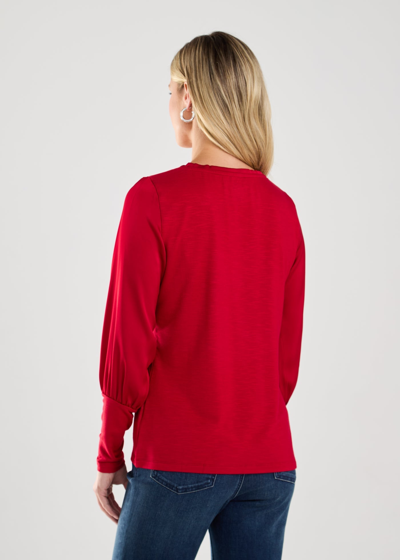 mix media v-neck top / red