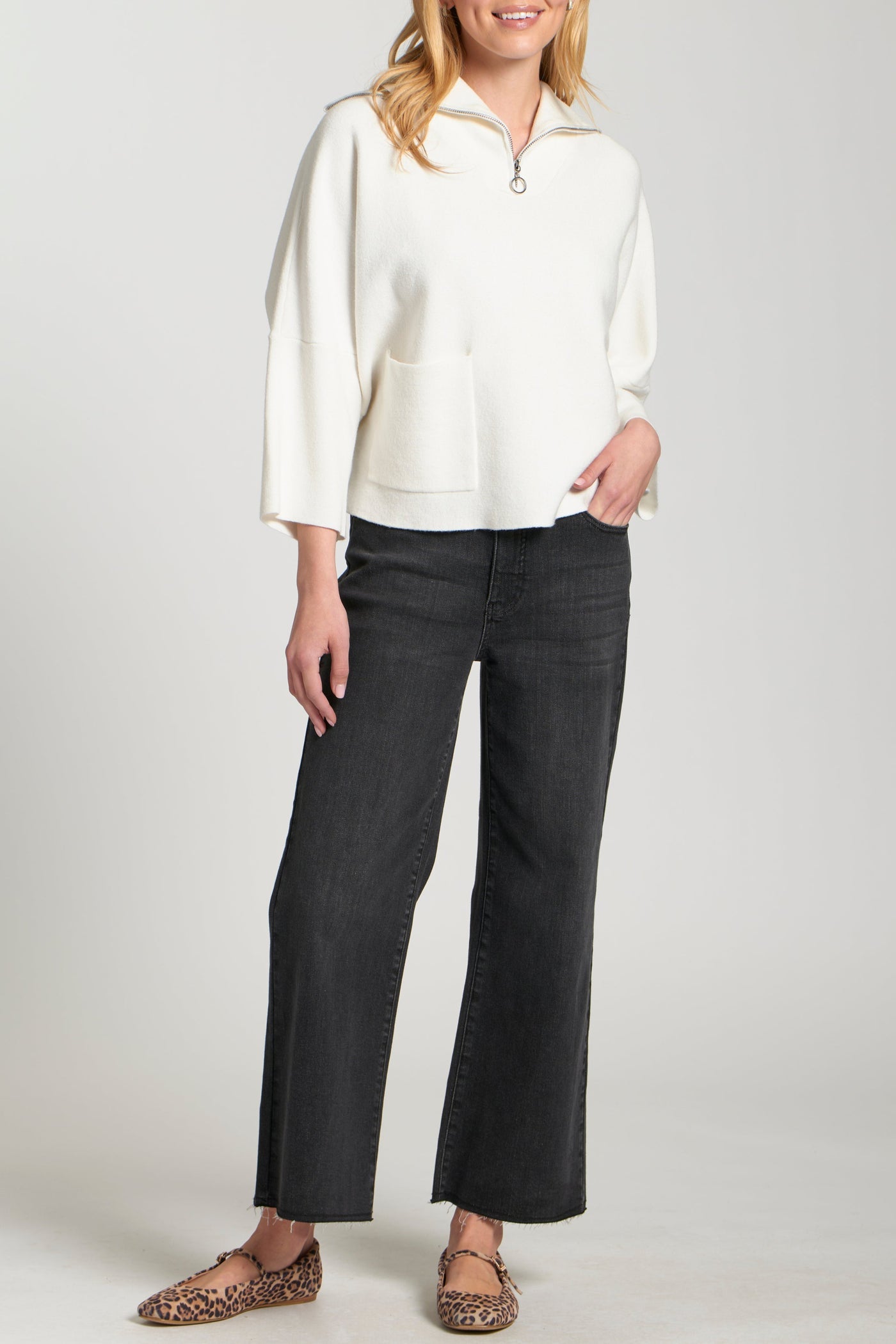 Half Zip Pullover/ winter white