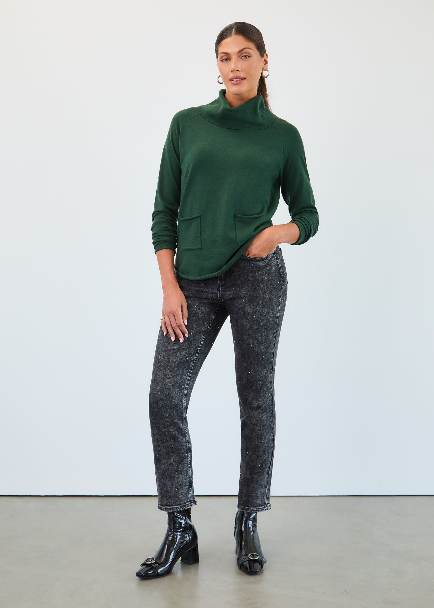 Cowl neck sweater/ Dark spruce