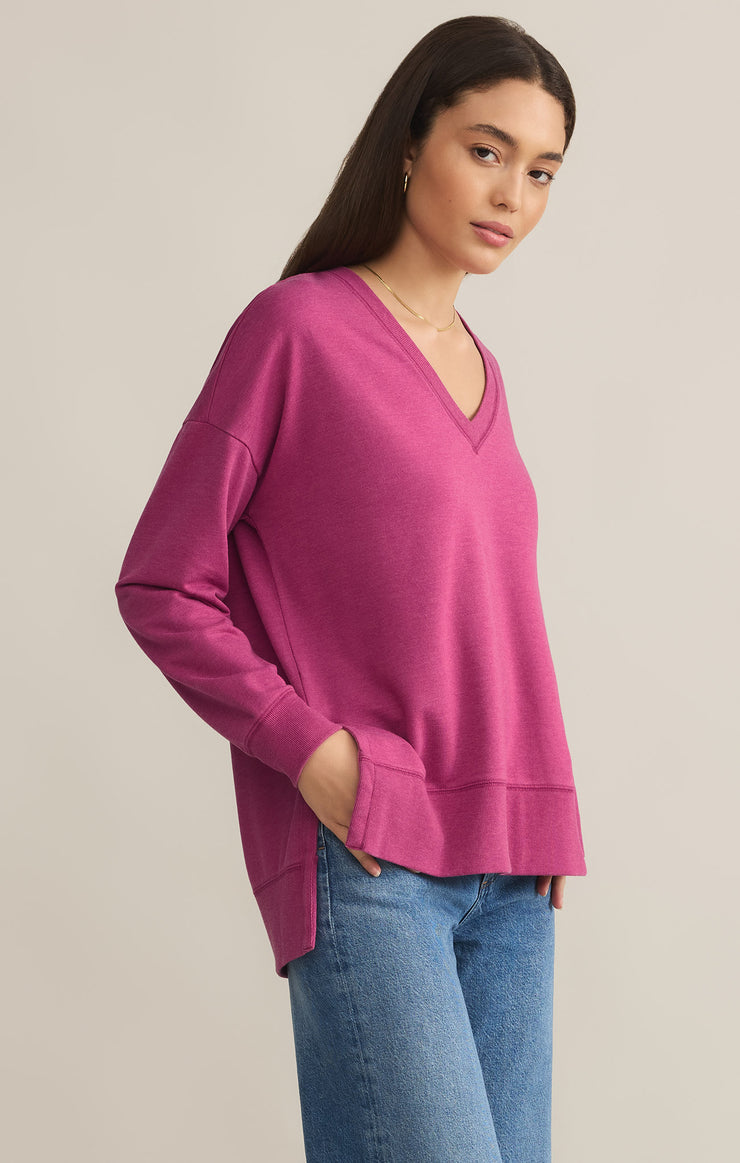 Modern v neck weekender/ magenta