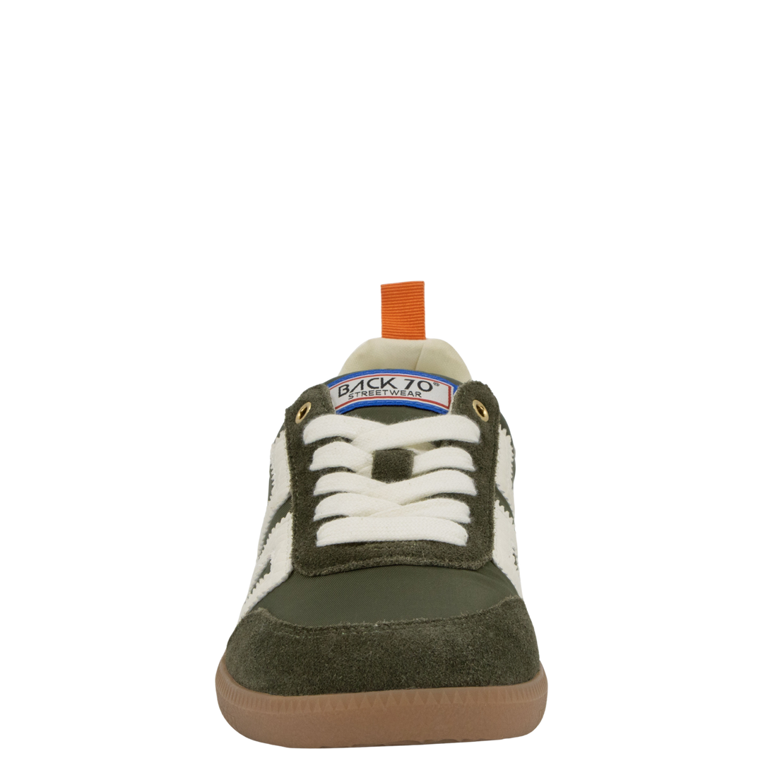 Back70 Ghost / olive orange milk