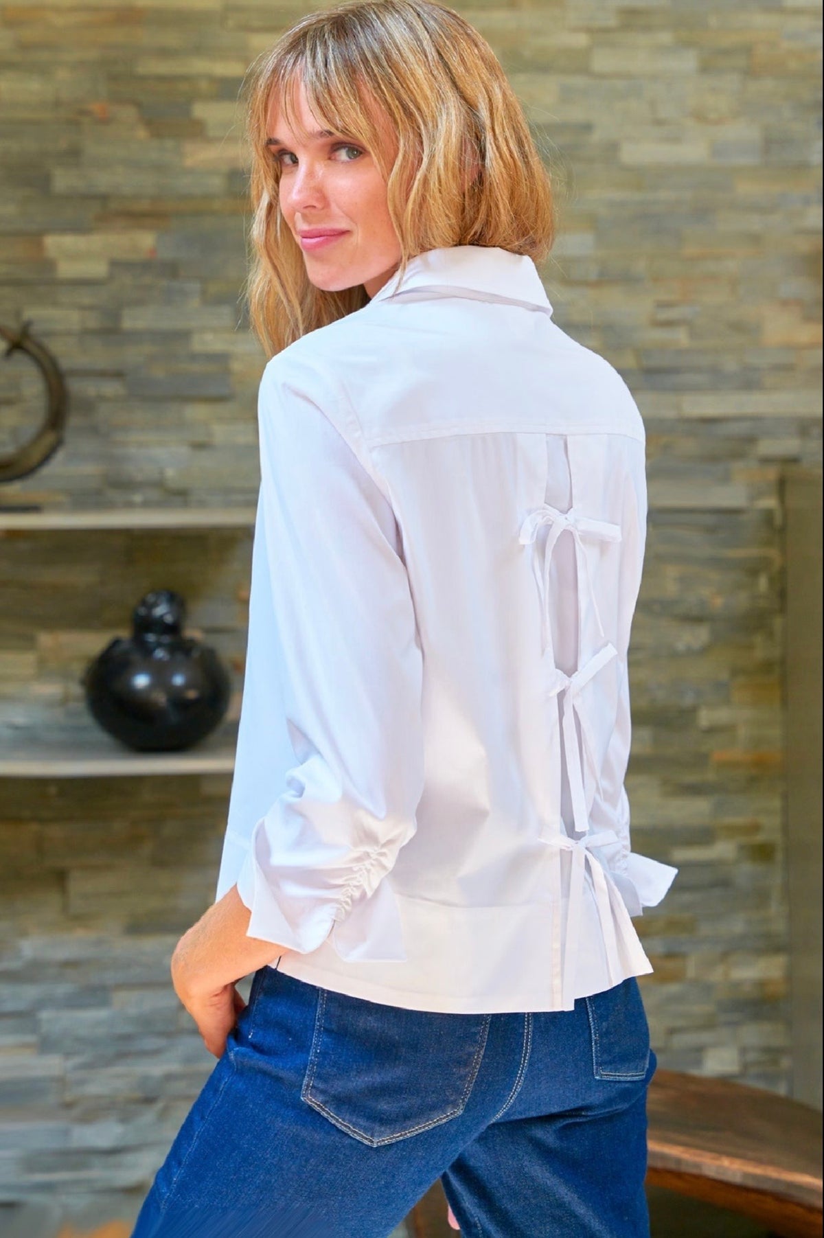 EUGENIE BOW BACK SHIRT | WHITE