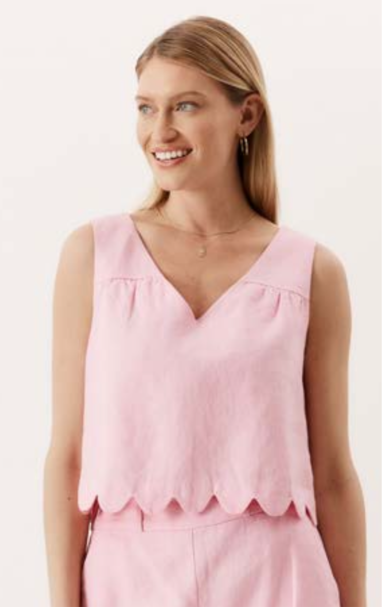 Emery top/ pink frosting