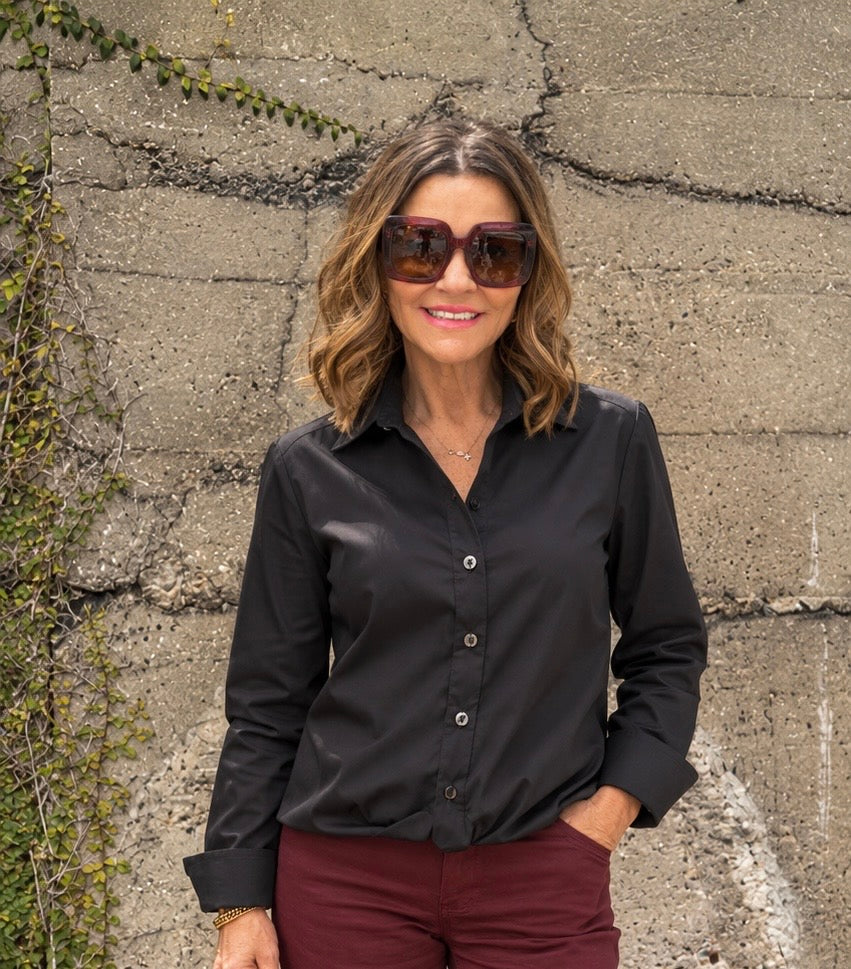 Moxie Shirt solid silky poplin black