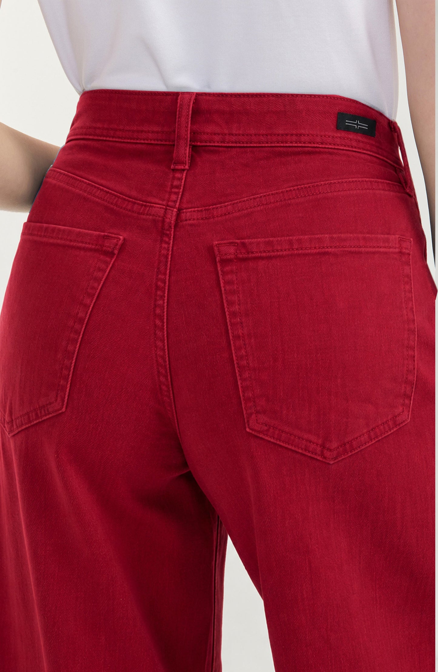 Hannah Comfort Waist/ Wild Cranberry