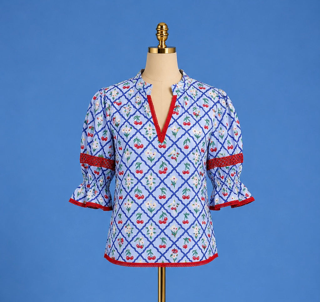 Lottie Top / light blue cherry