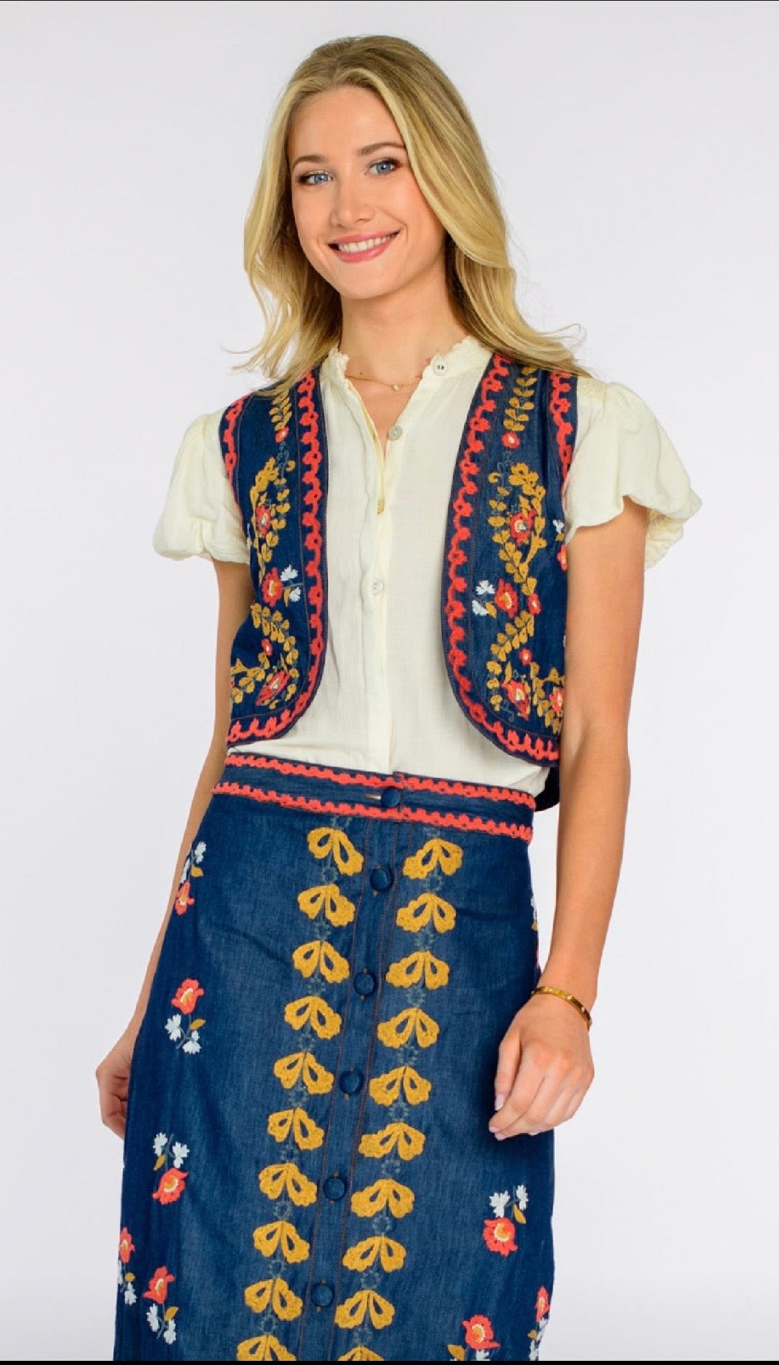 Kit Vest/ denim embroidery
