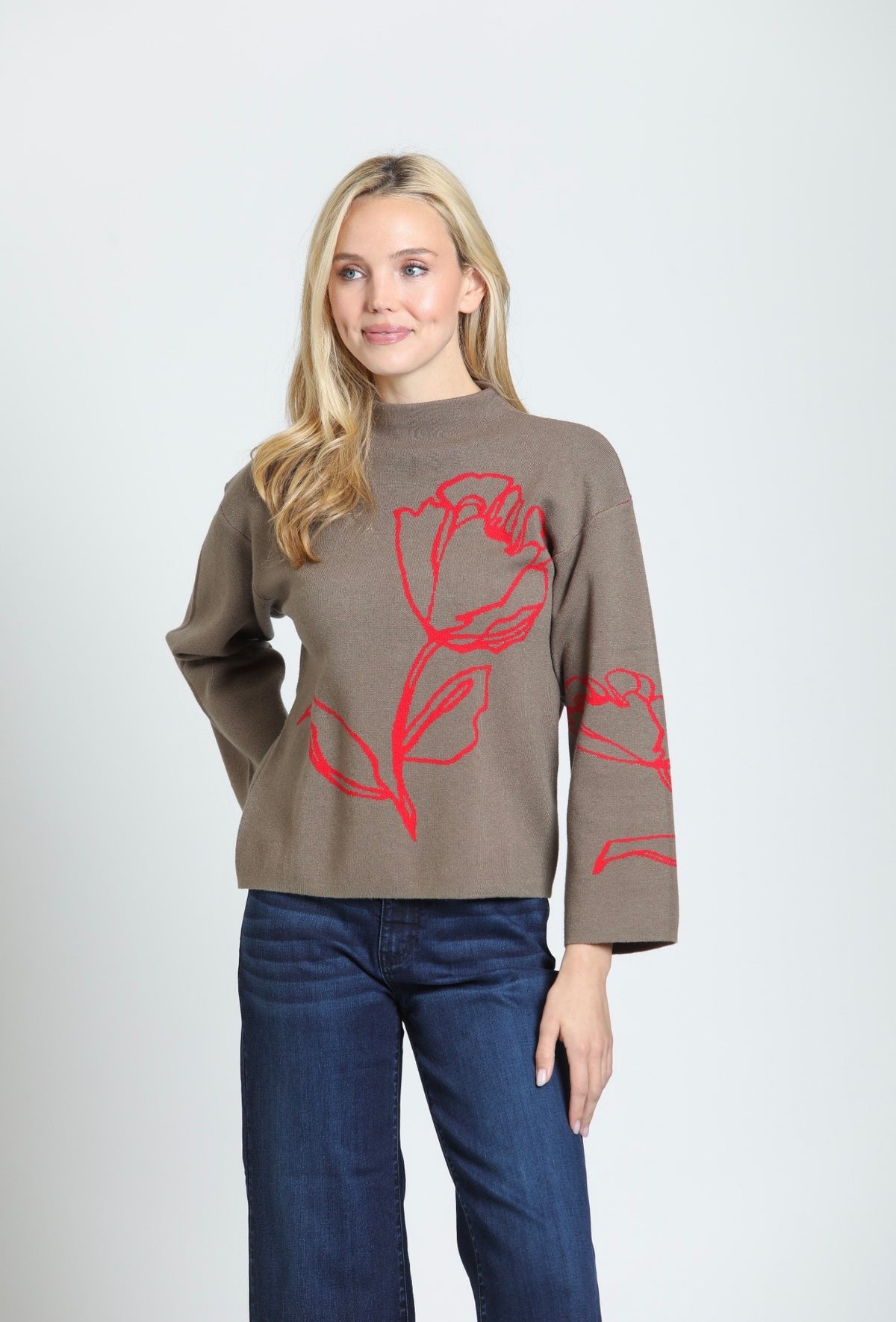 Contrast Floral Pullover