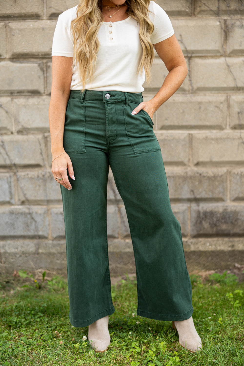 Meg High Rise Fab Ab wide leg/ evergreen