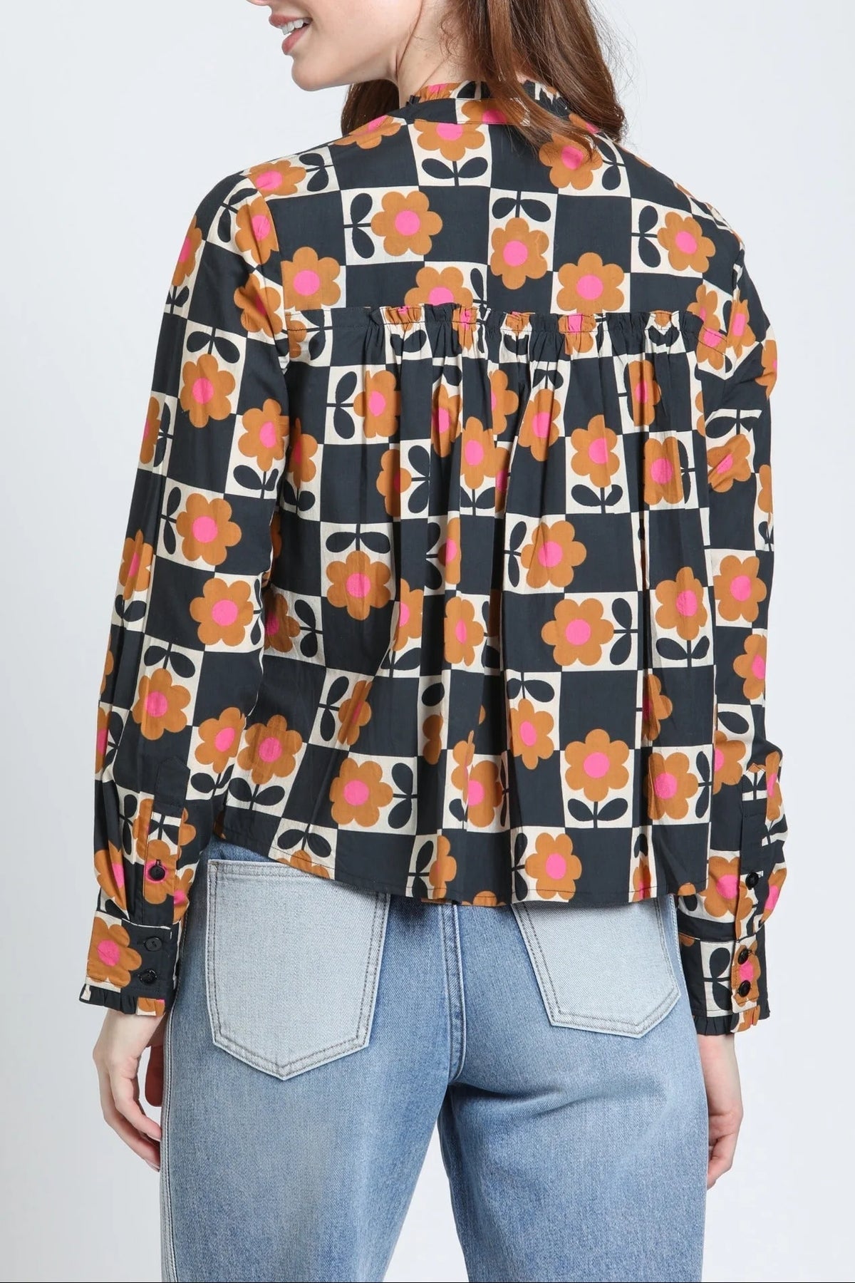 Cropped Shirt w/ruffle detail/ Hot Cocoa Bloom