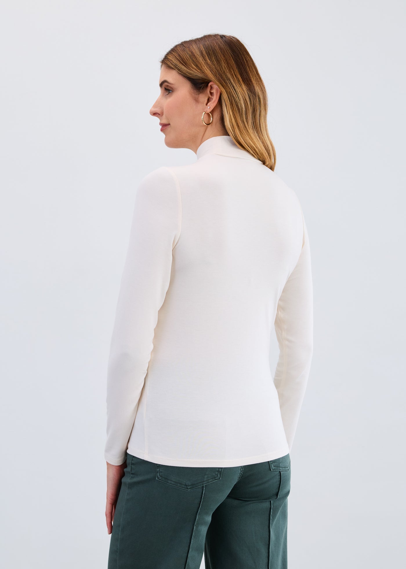 Mock neck top / cream