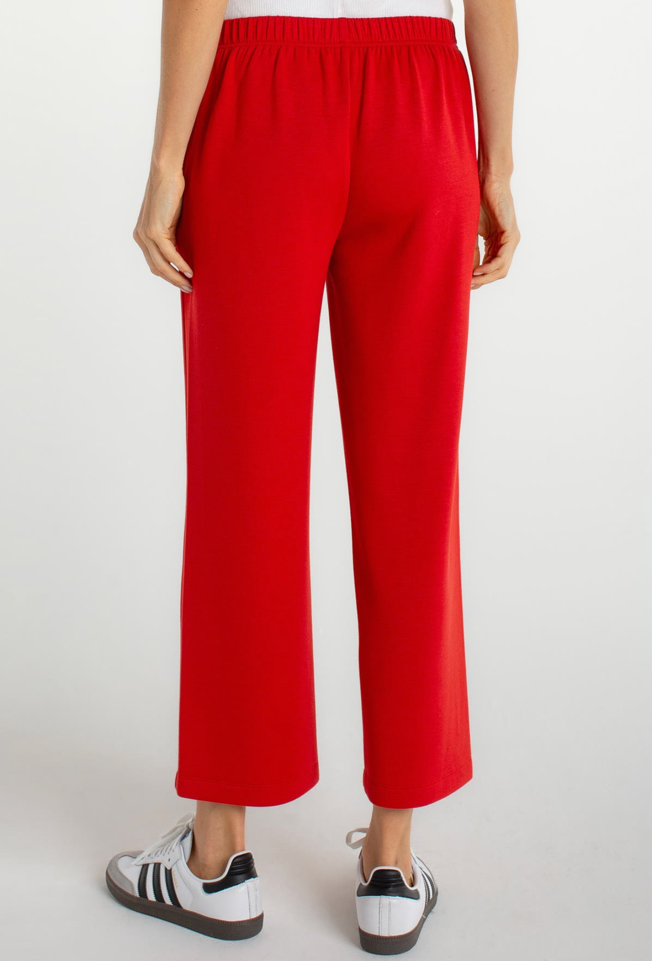 Cloud9 Pull on wide crop/ firebrick red