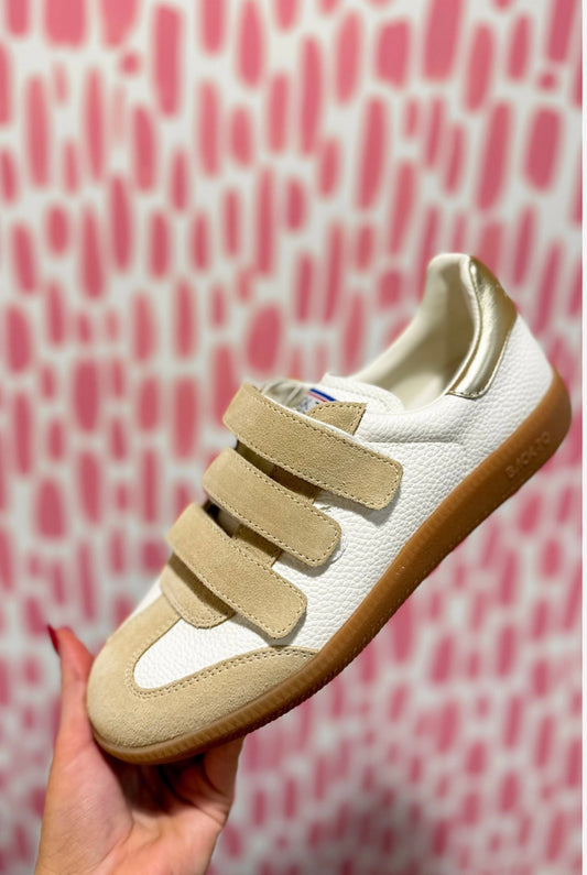 Back70 MIAS / white beige