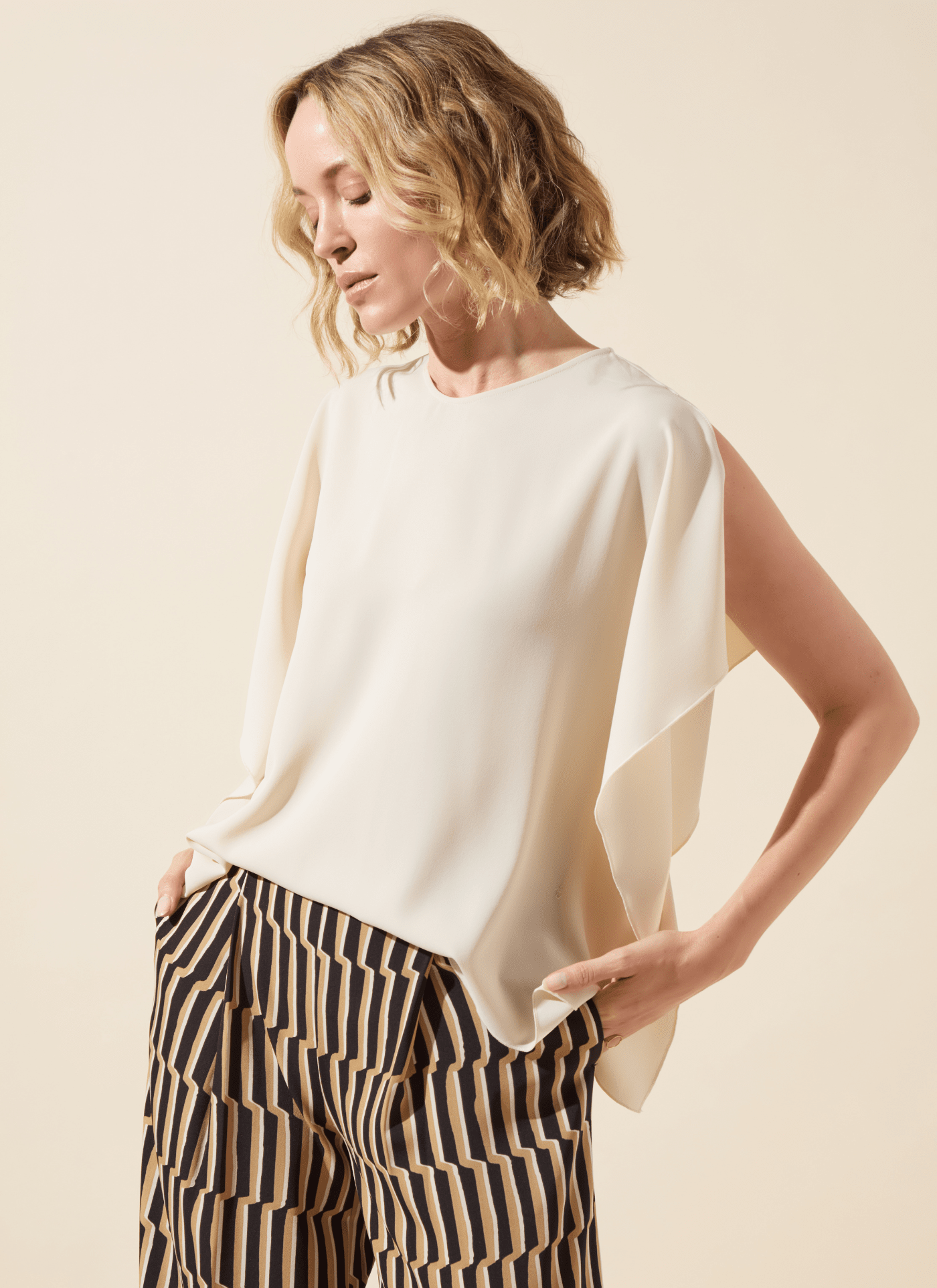 Carmen “V” neck Scarf top / sailcloth
