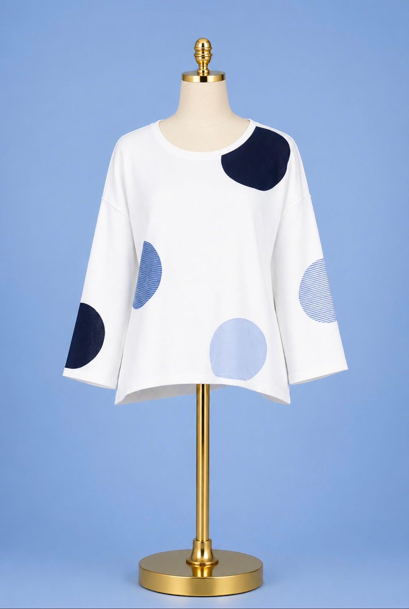 Circle Dot Pullover Sweater/ white