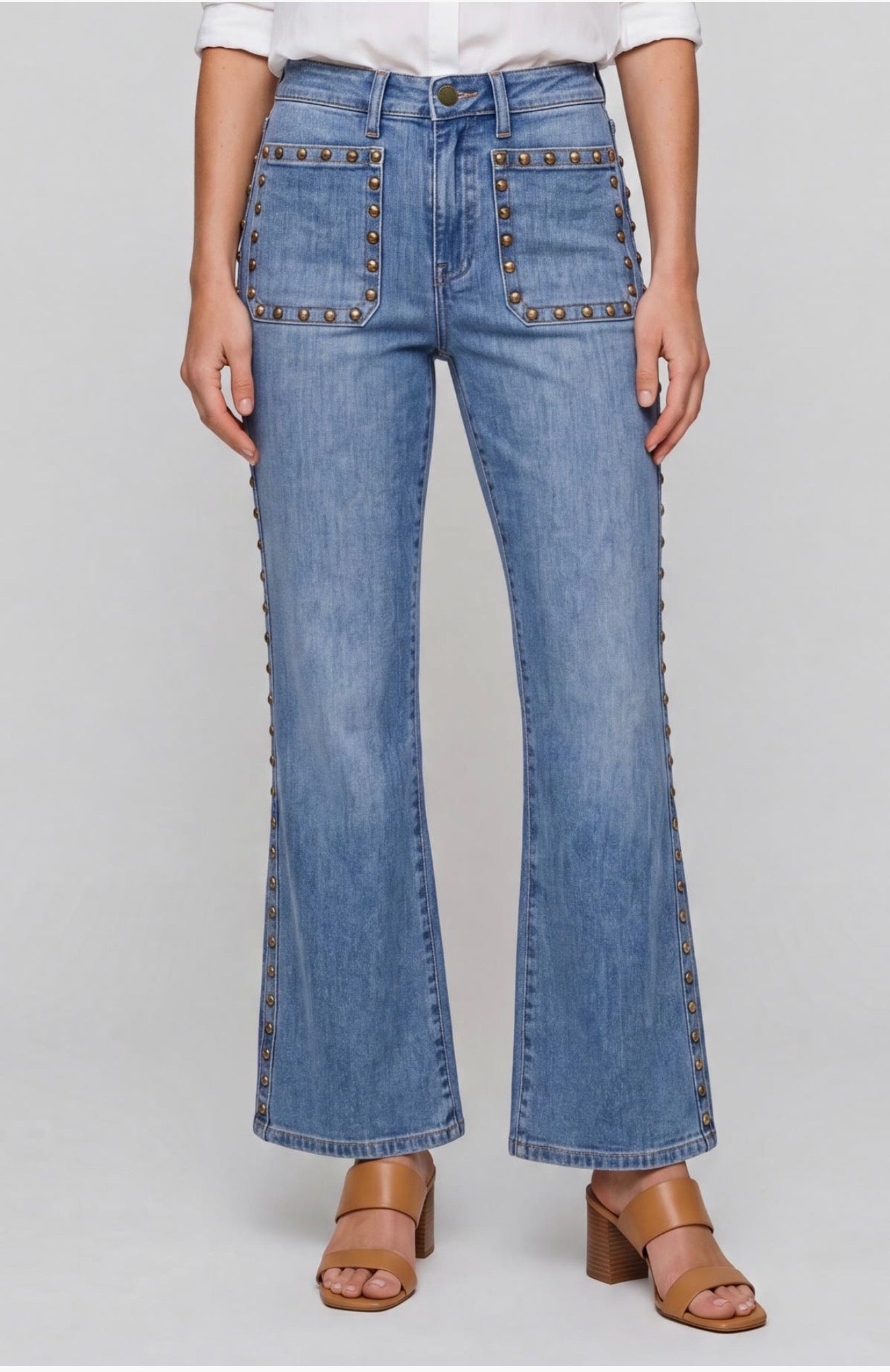 Hannah Studded Pocket  Flare Jeans / Bronzed Blue