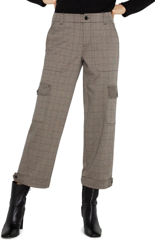 Liverpool utility crop pant in peppercorn plaid