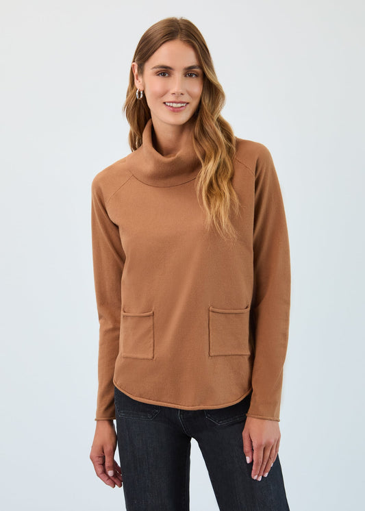 Cowl neck sweater / caramel