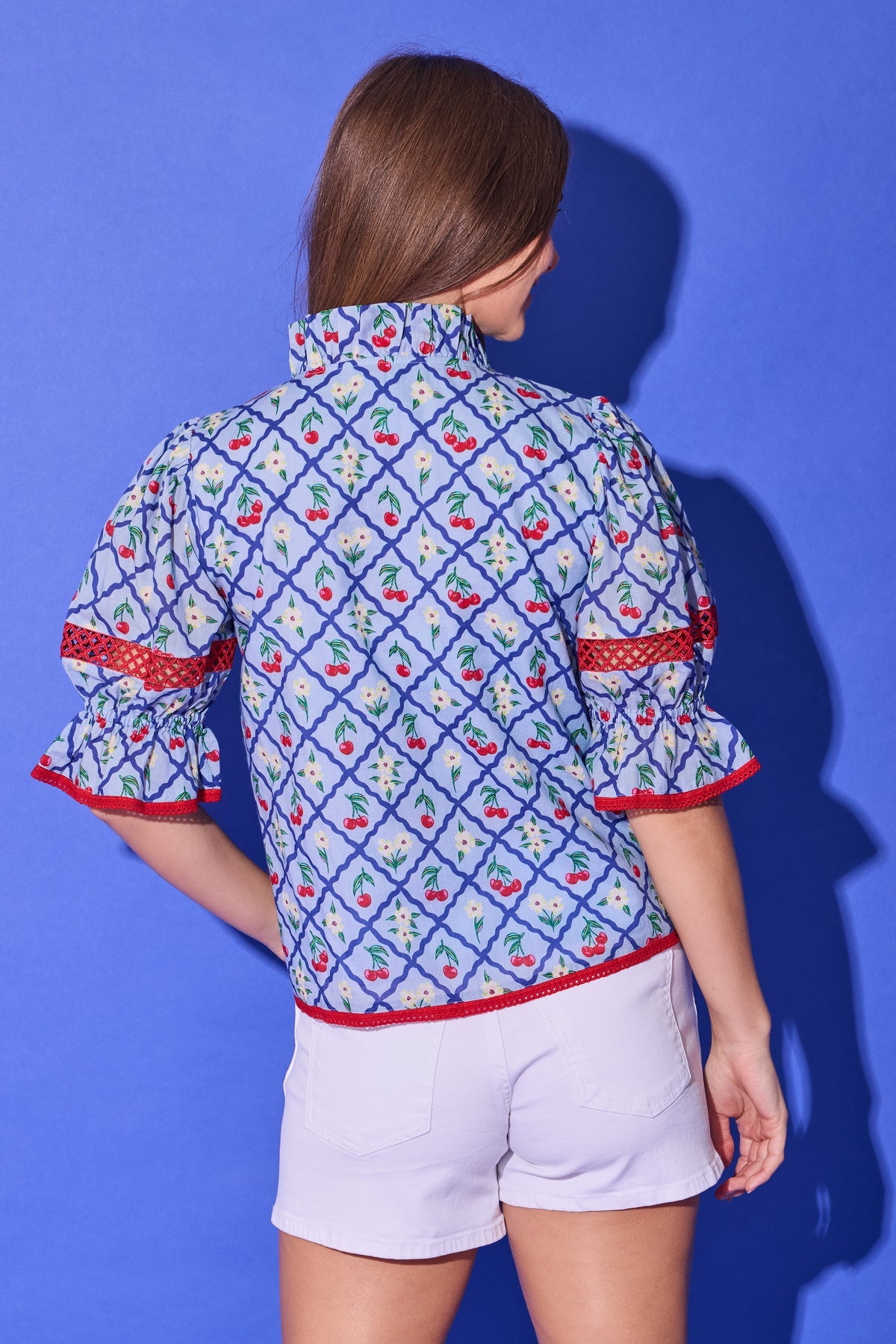 Lottie Top / light blue cherry