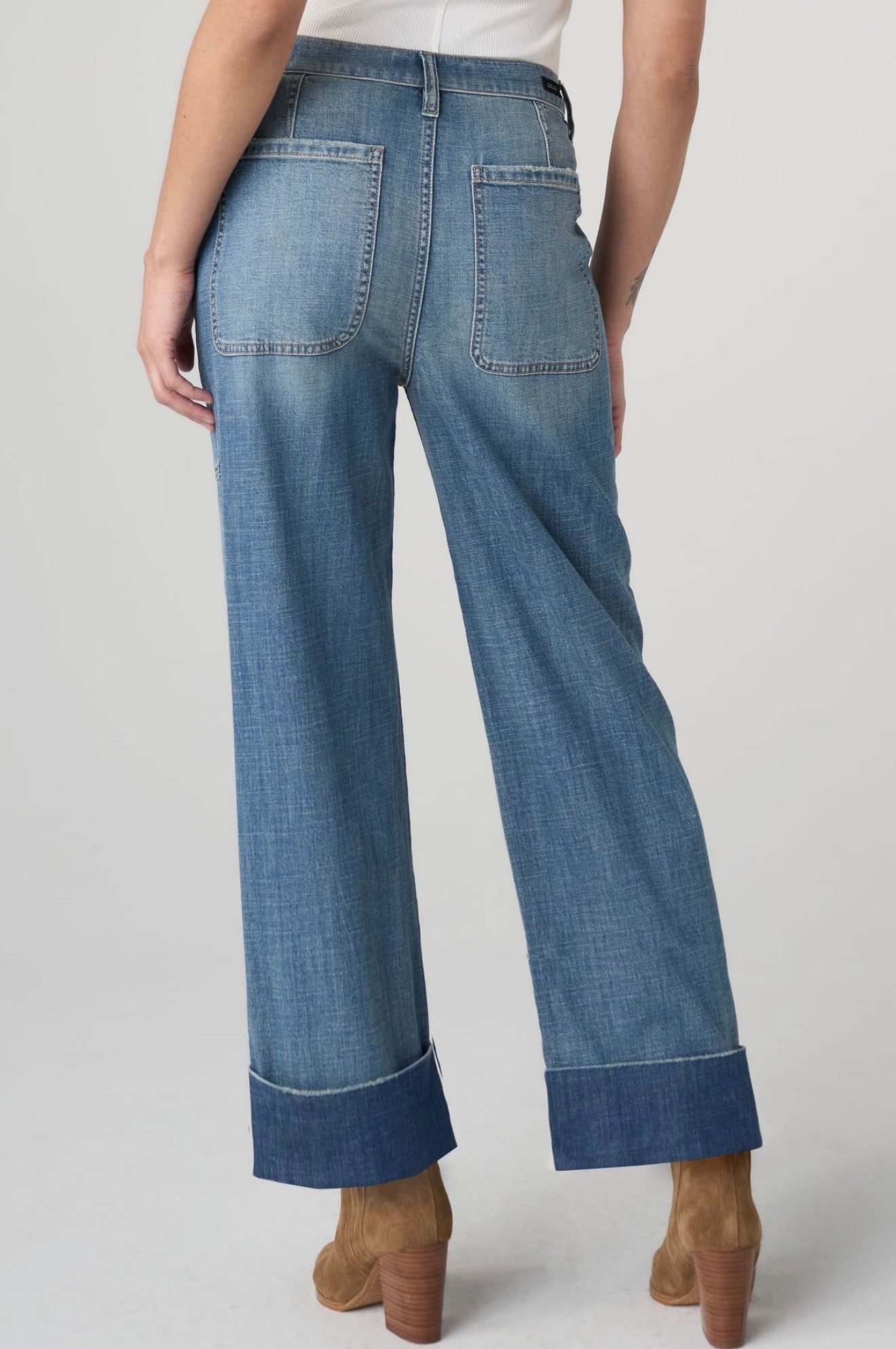 High Rise relaxed straight jean with utility pockets/ dusk breeze