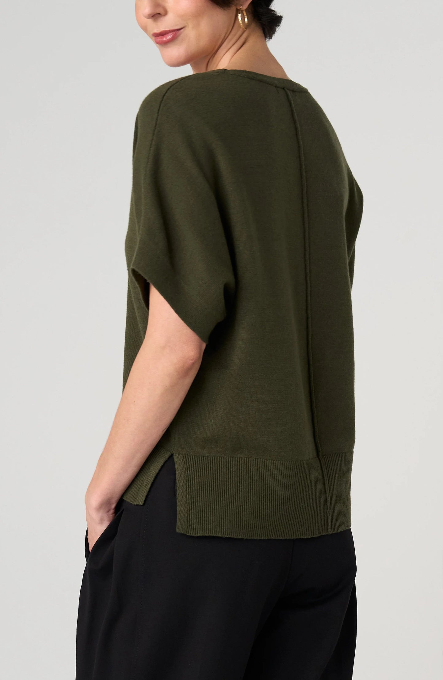 Short Sleeve V-neck Dolman Sweater Hunter Green