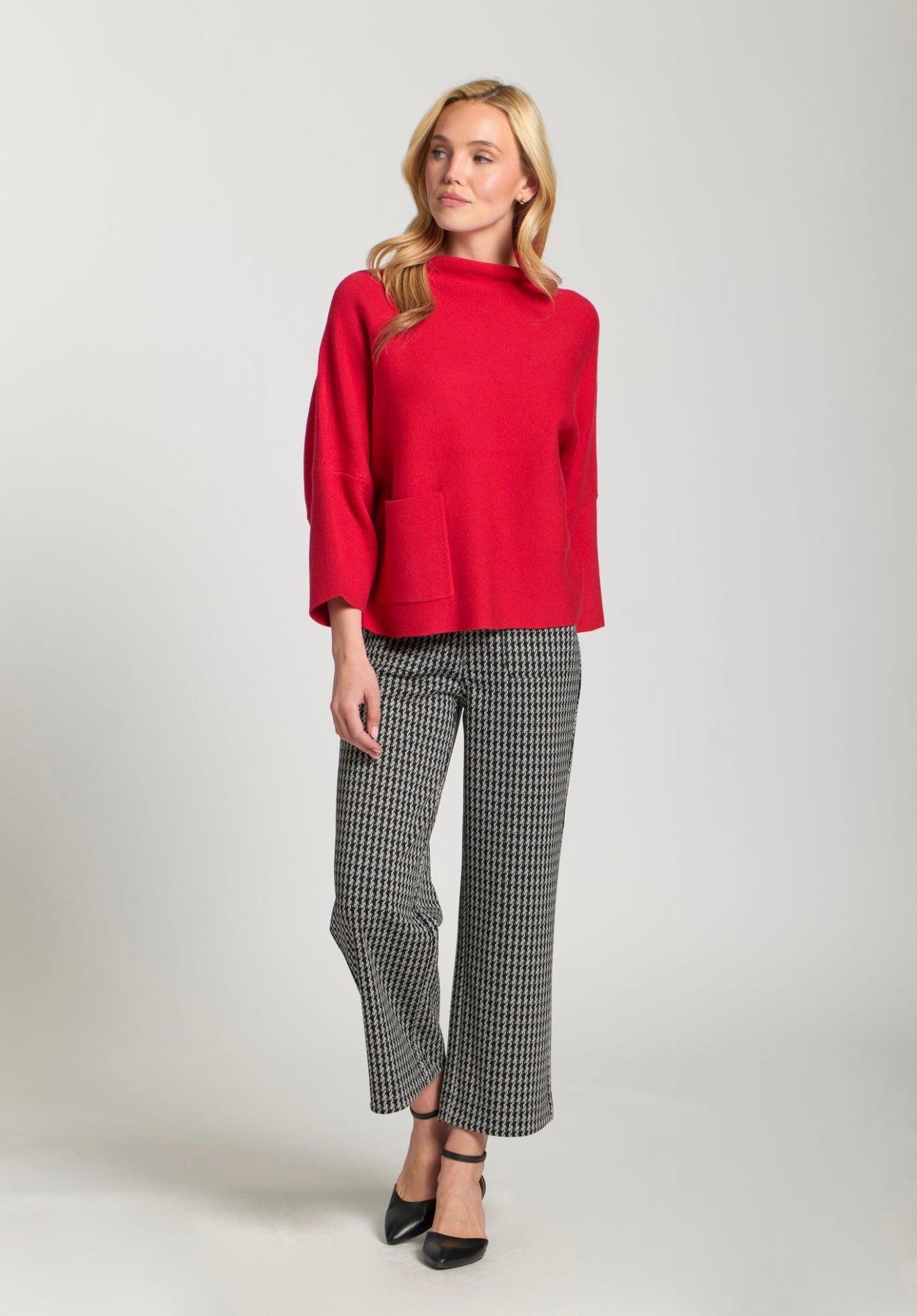 Funnel Neck Sweater w/patch pocket / red