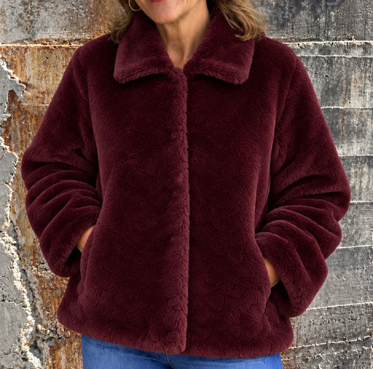Collared Faux Fur Coat/ Dark Oxblood