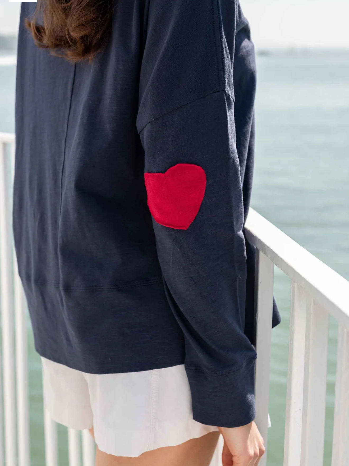 Amour Appliqué Tee / navy red ❤️