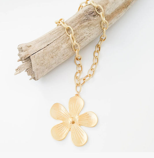 Virtue Etched Chain Daisy Necklace